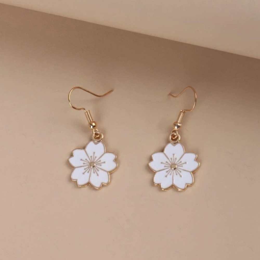 Flower earrings